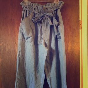 EXPRESS Paper bag high-waited cropped  pants